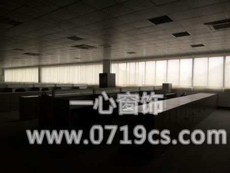 工程卷帘3